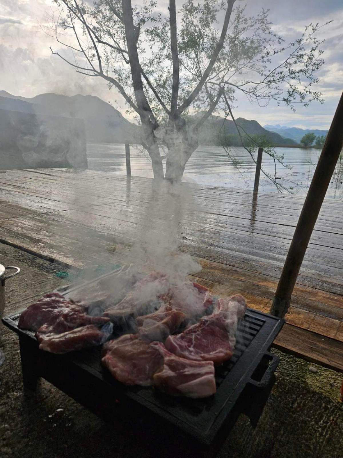 Apartman Skadarsko Jezero Bay Vranjina エクステリア 写真